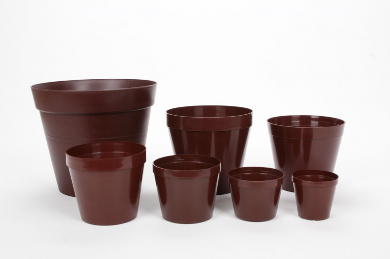 Kvetináč plastový 10 cm hneda