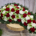 Smútočný veniec červený Velvet Rose