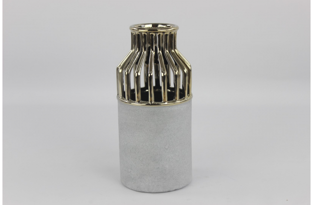 SG124005B ( 1 ) Vaza ker.