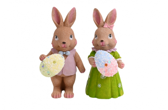 Zajac, zajačica s vajíčkom