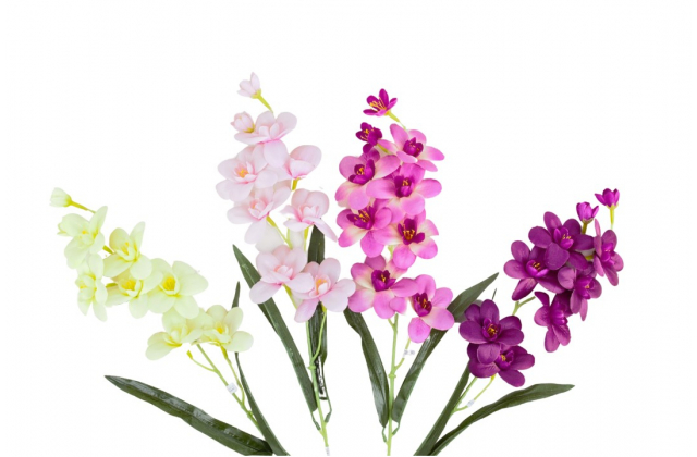 Umelá orchidea